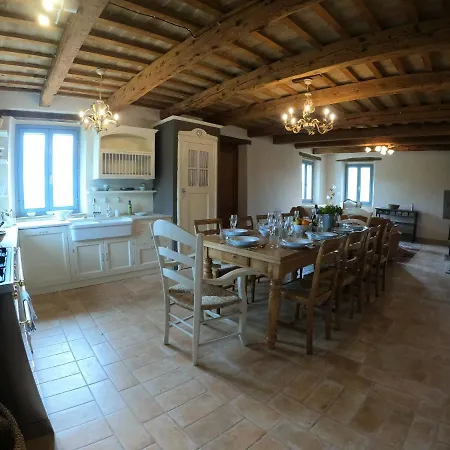 Casale Iris * Belmonte Piceno